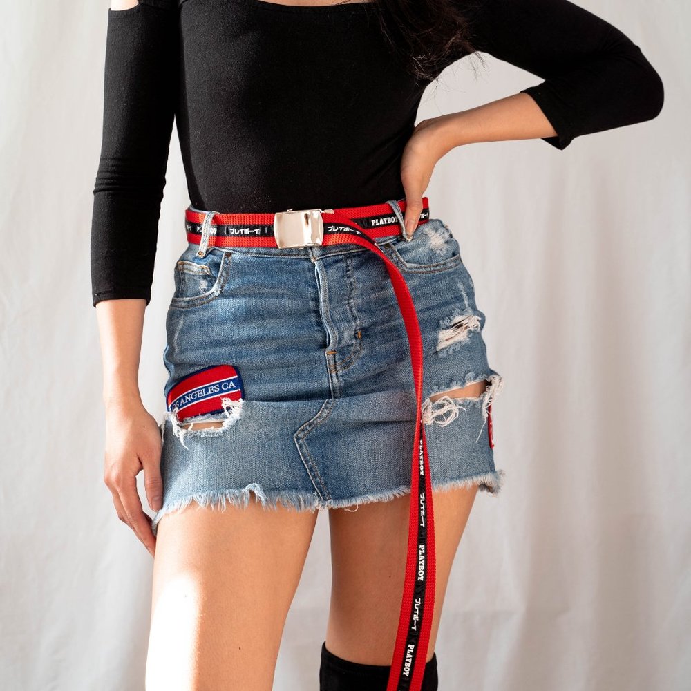 GUESS PATCHED DENIM SKIRT - Picture 4 of 7
